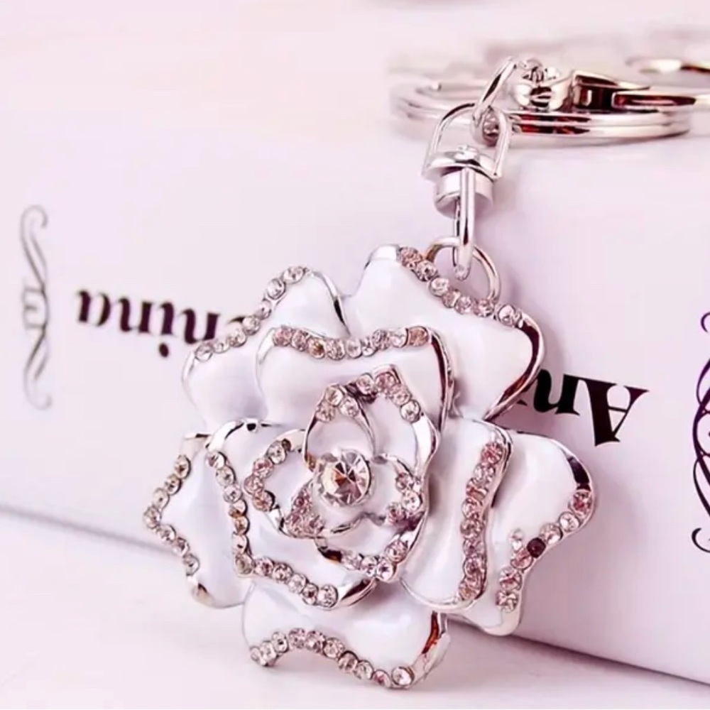 White & Silver Rhinestone Rose Keychain/Bag Charm (NWOT)